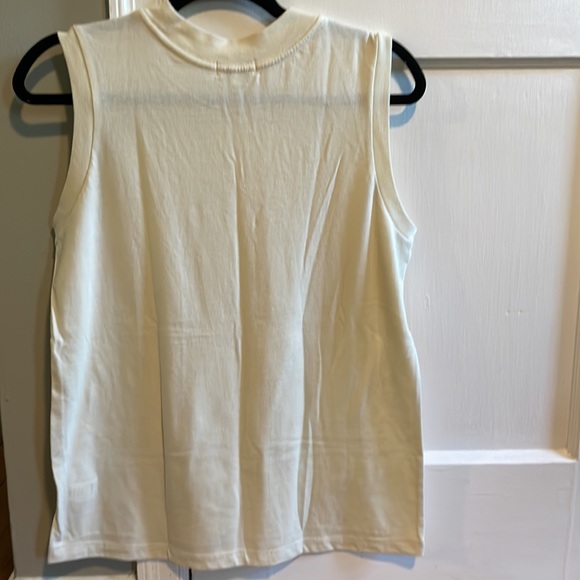 RicherPoorer Women's Easy Muscle Tank - Picture 2 of 5